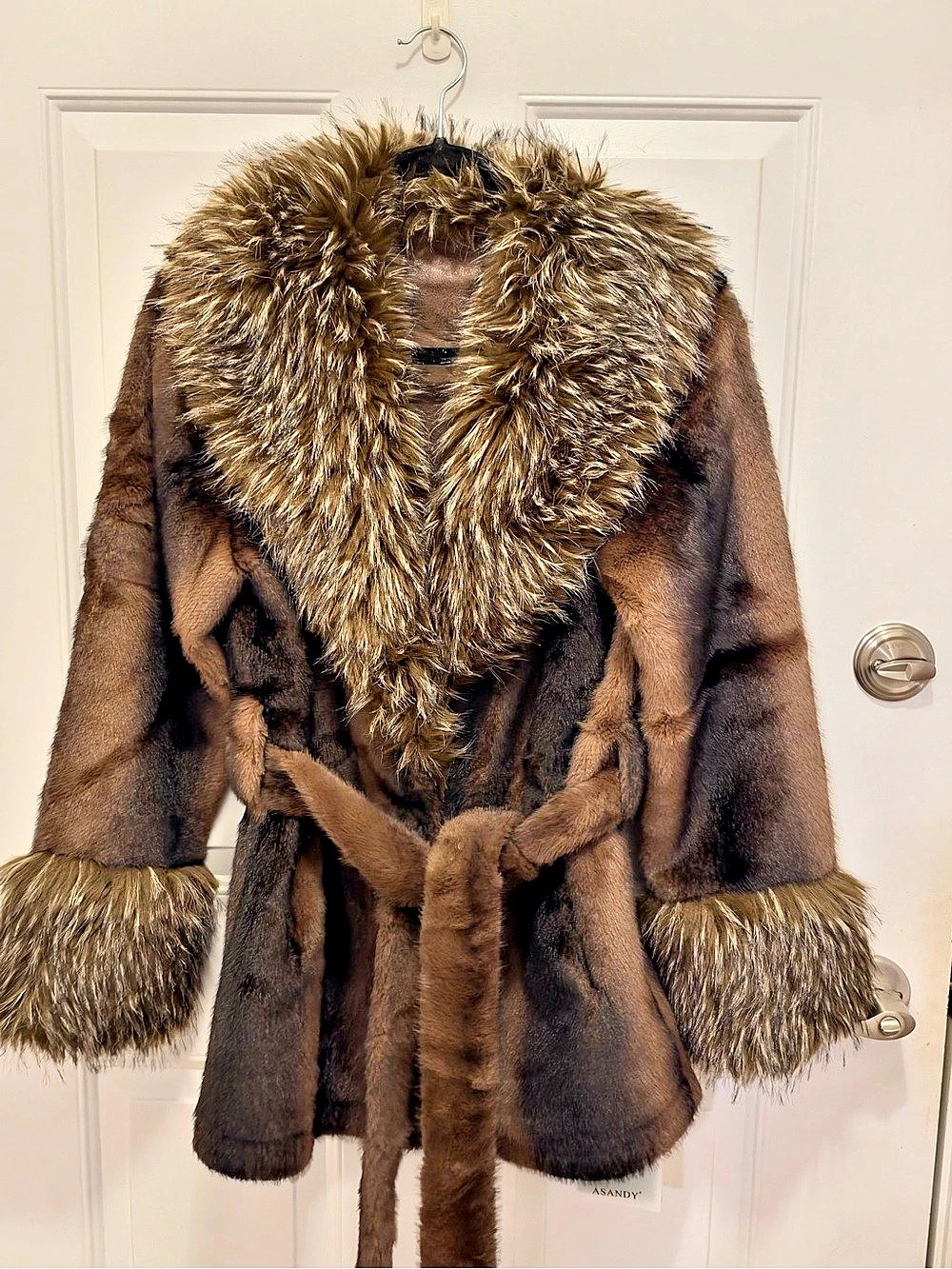 Asandy Cozy Faux Fur Coat Brown NWOT